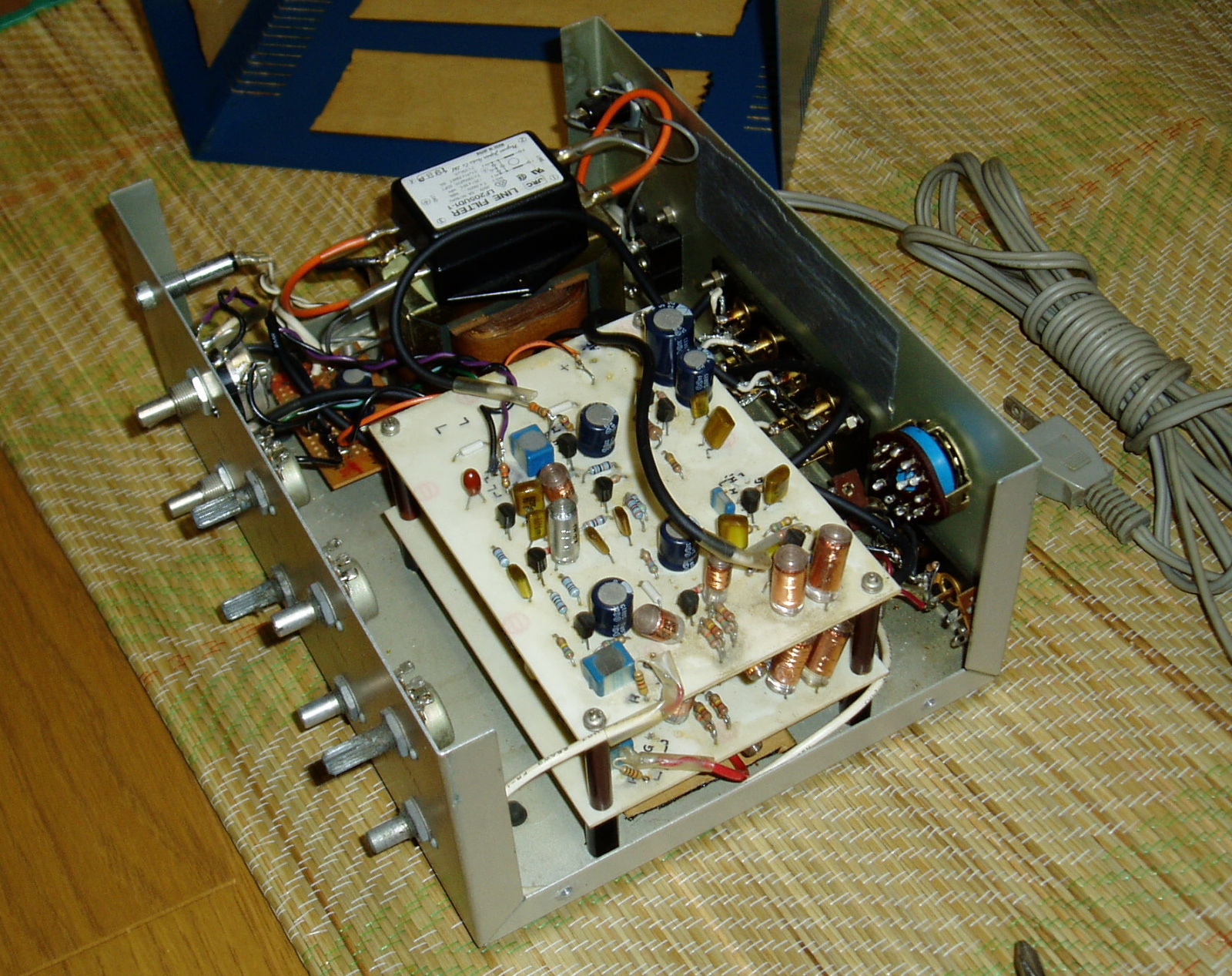 Inside CD-206B