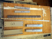 Small metal parts except square bars and angles
