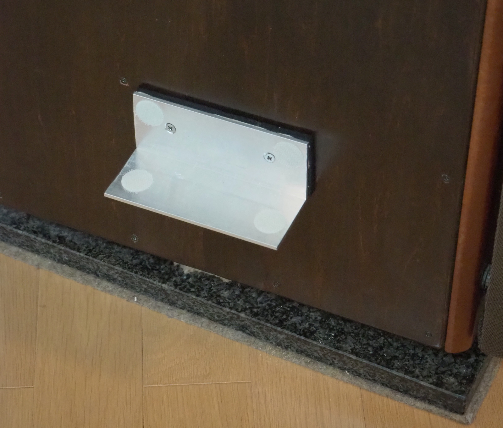 Amp Holder fixed