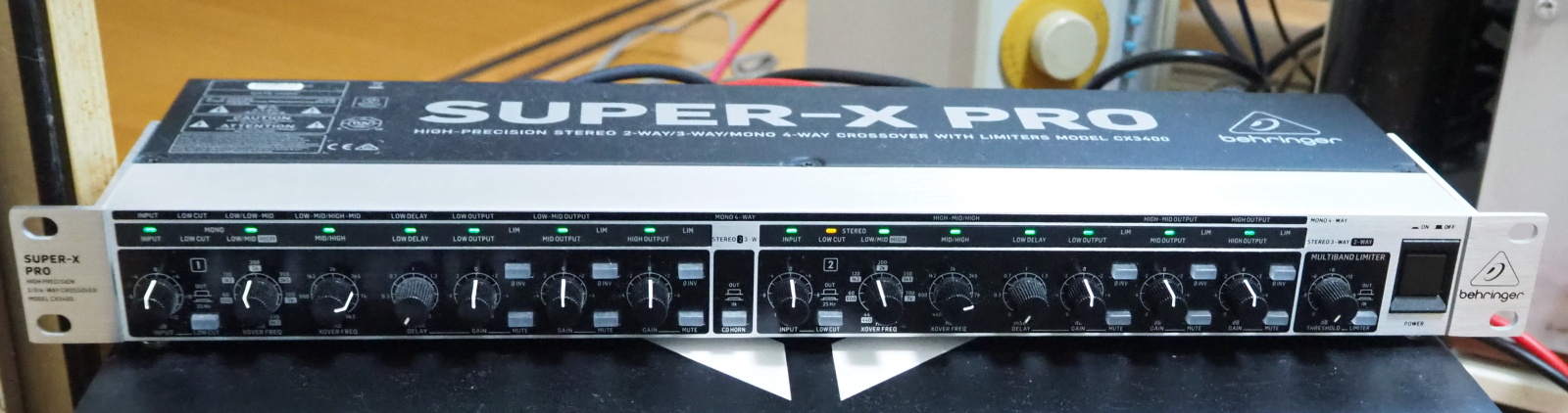 Behringer CX3400
