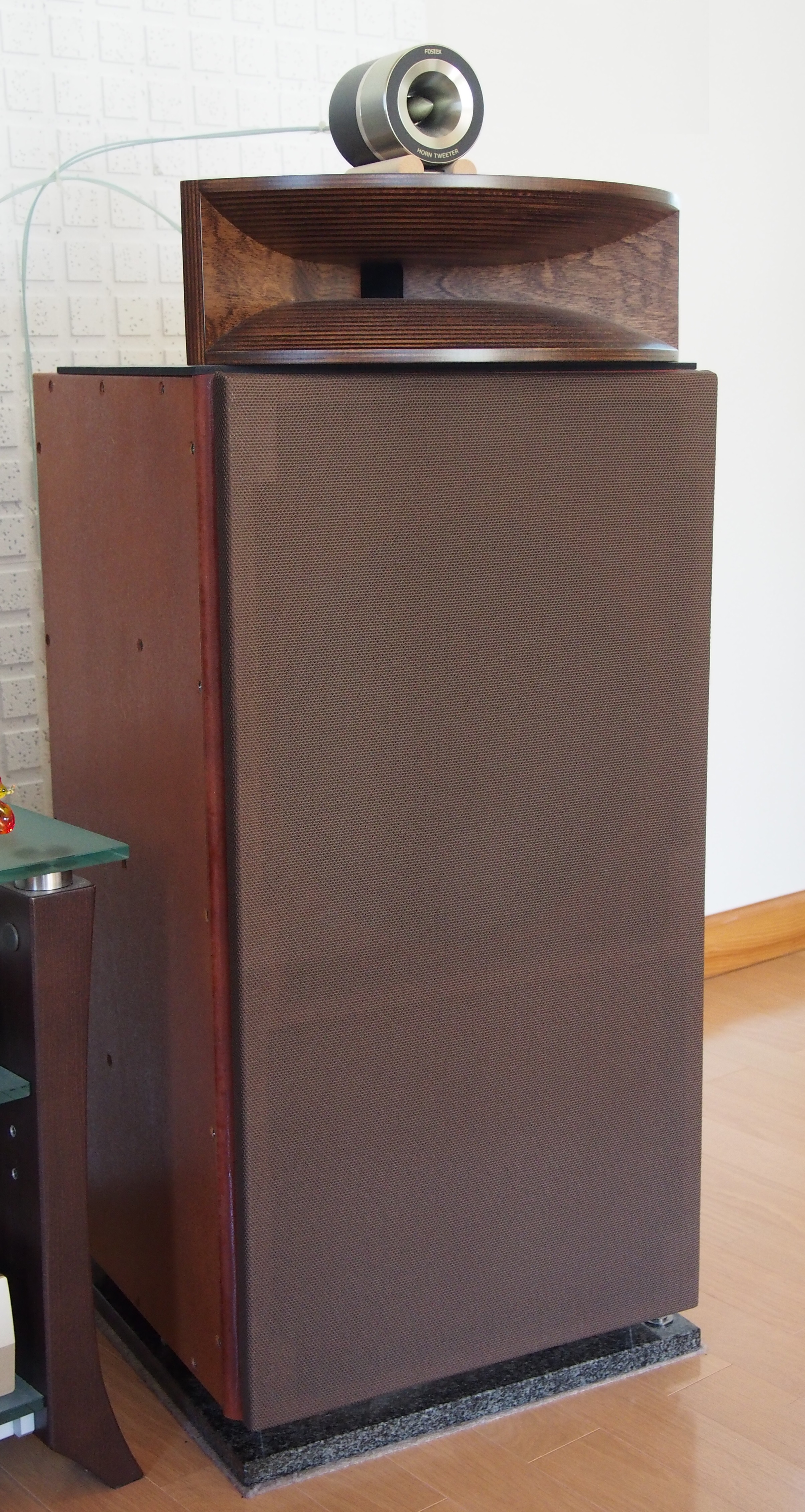 SS-309A with new tweeter (T925A)