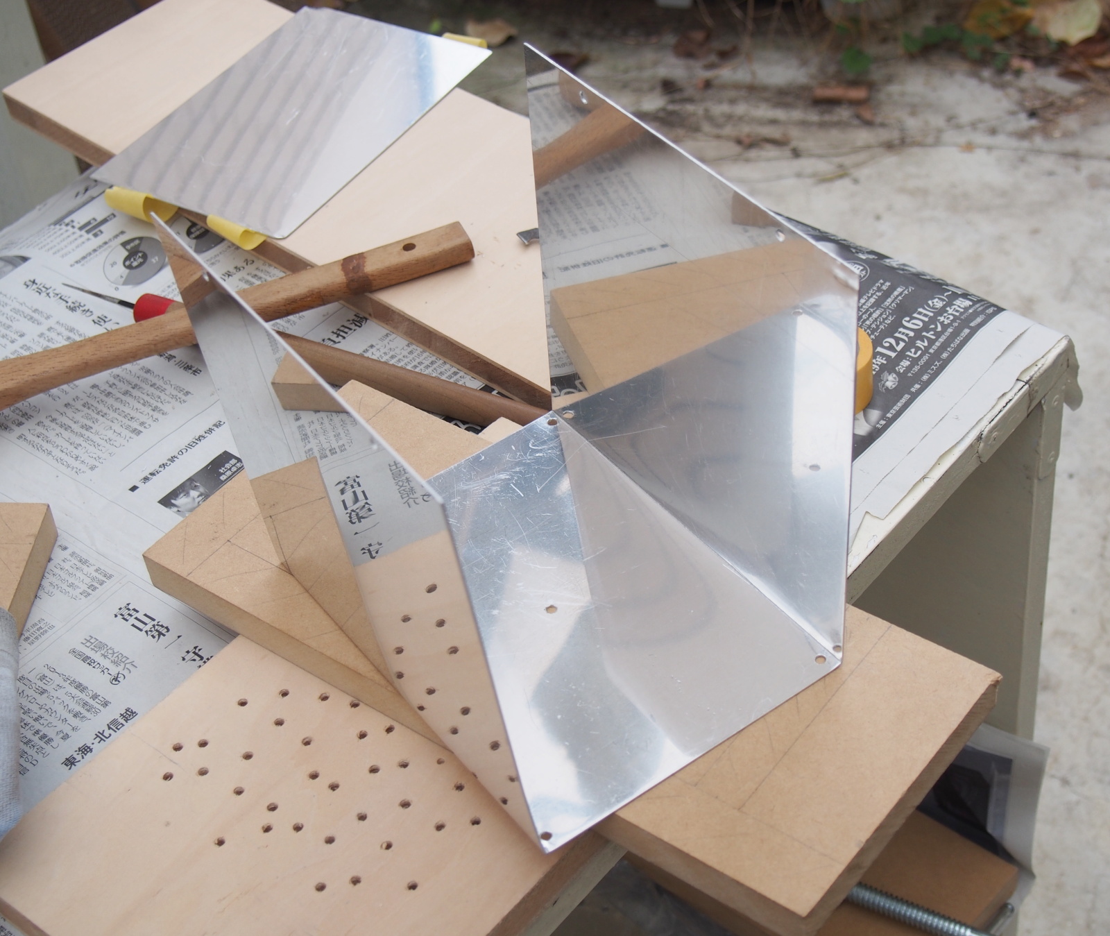 Top Cover bent at obtuse angles